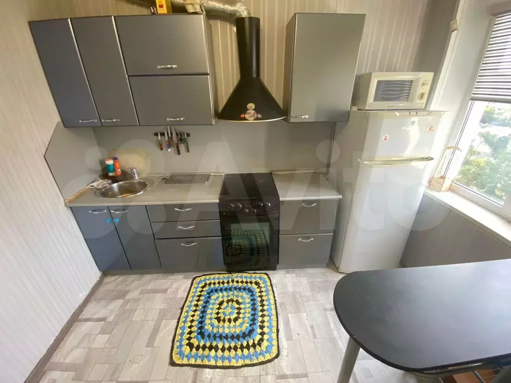 1-к. квартира, 32 м, 9/9 эт. - Фото 1