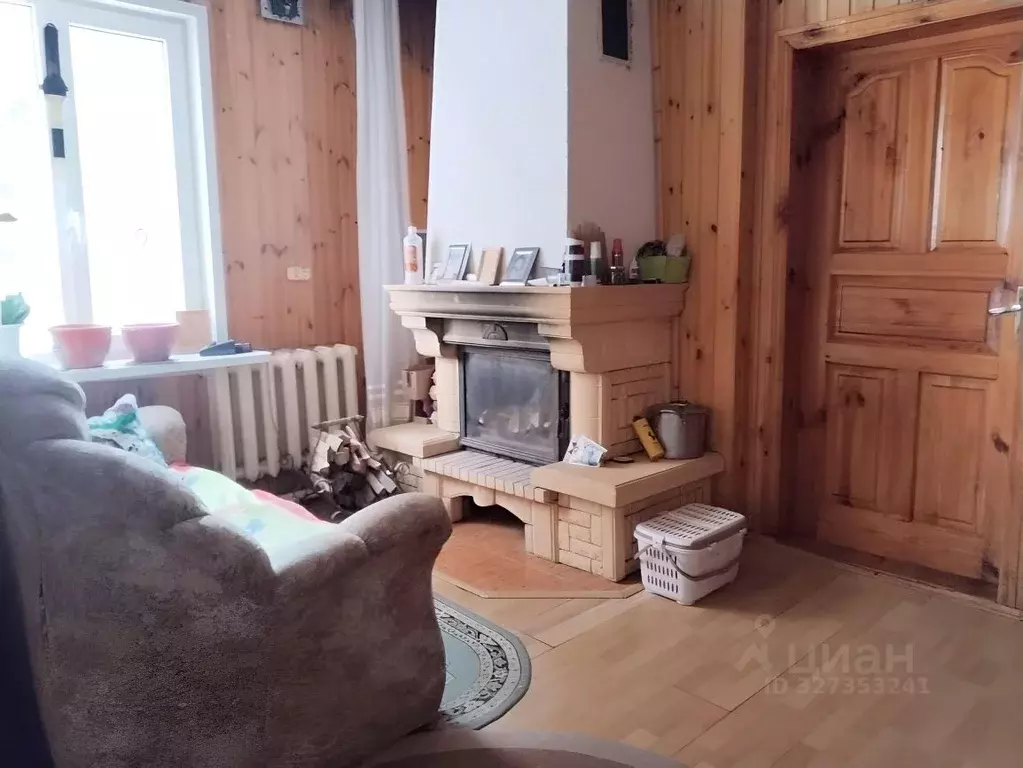 Дом в Смоленская область, Гагаринский муниципальный округ, с. ... - Фото 2