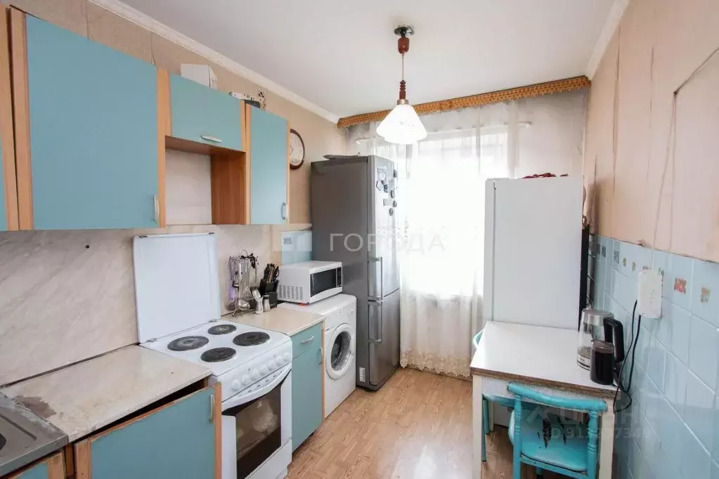 3-к кв. Кемеровская область, Новокузнецк ул. Кирова, 61 (55.9 м) - Фото 0