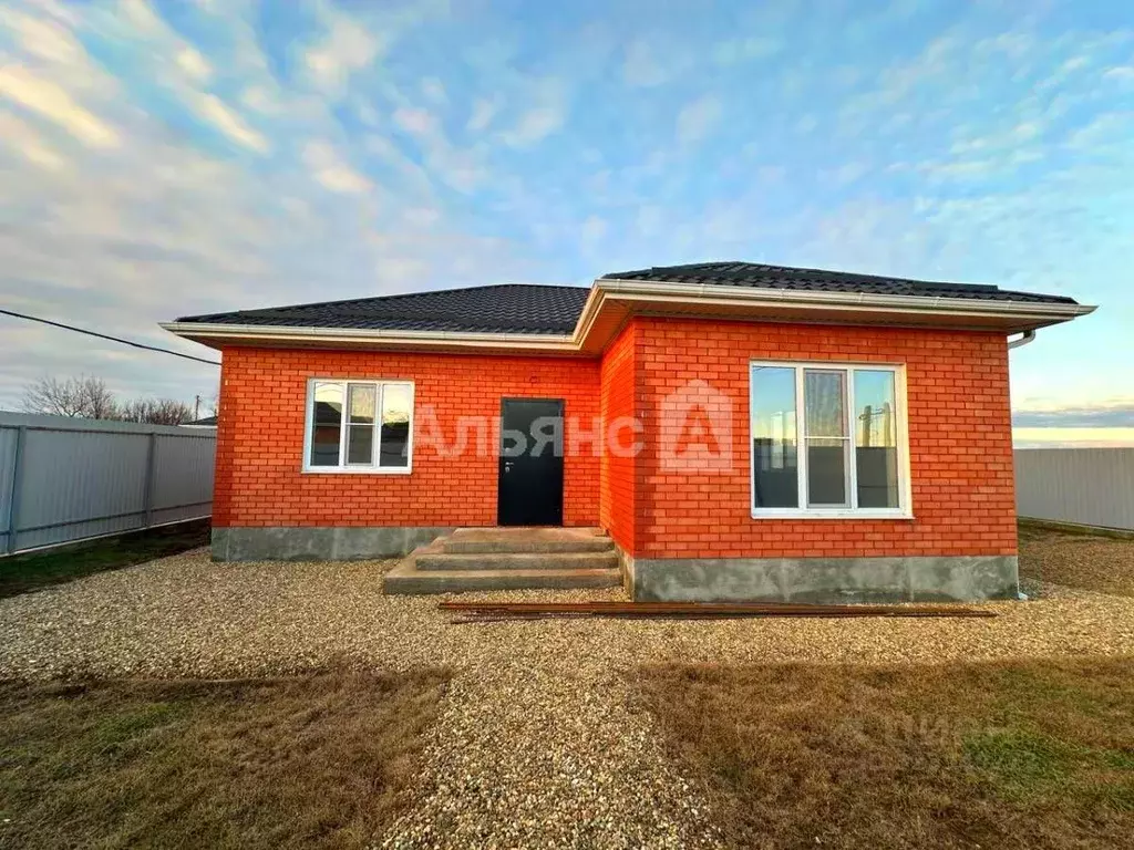 Дом в Краснодарский край, Усть-Лабинск ул. Карла Маркса (109 м) - Фото 1