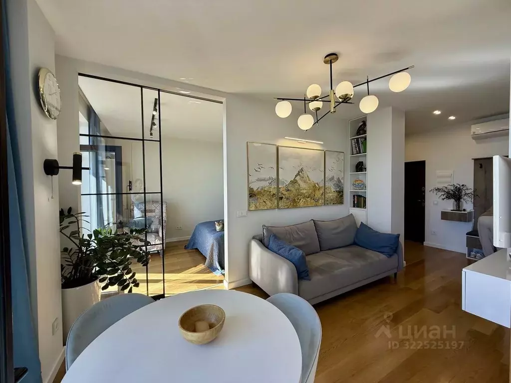 2-к кв. Крым, Ялта муниципальный округ, Ливадия пгт ул. Виноградная, ... - Фото 1