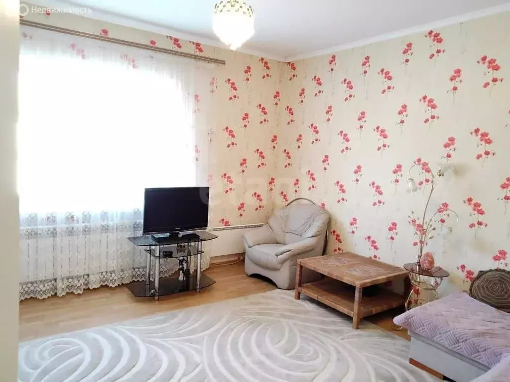 3-комнатная квартира: Гусев, Первомайская улица, 3 (74.4 м) - Фото 2