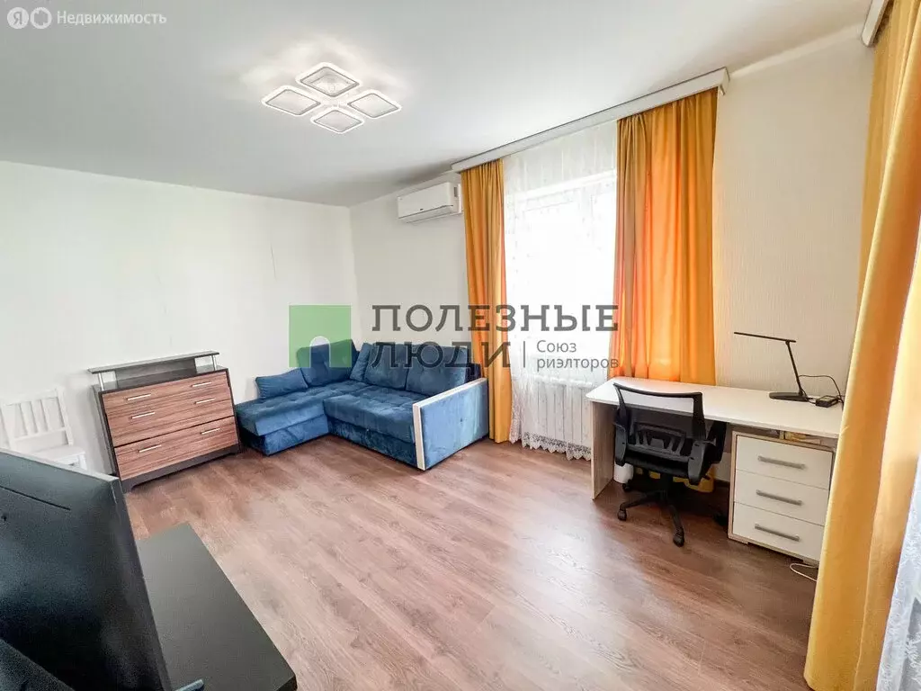 2-комнатная квартира: деревня Жилина, улица Генерала Лаврова, 1к1 ... - Фото 1