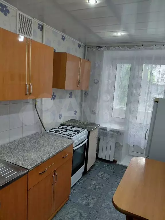1-к. квартира, 32 м, 2/9 эт. - Фото 0