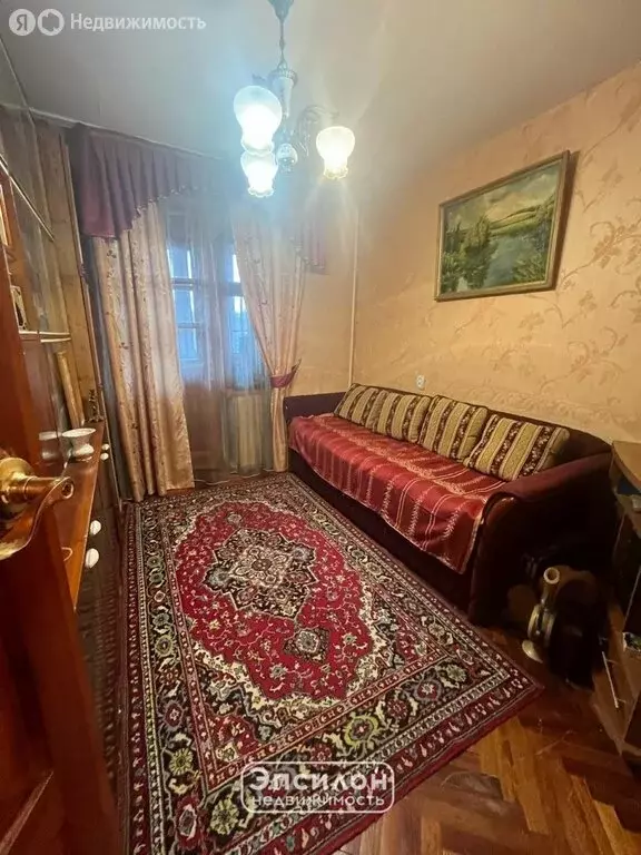 3-комнатная квартира: Курск, улица Щепкина, 11 (64.2 м) - Фото 1