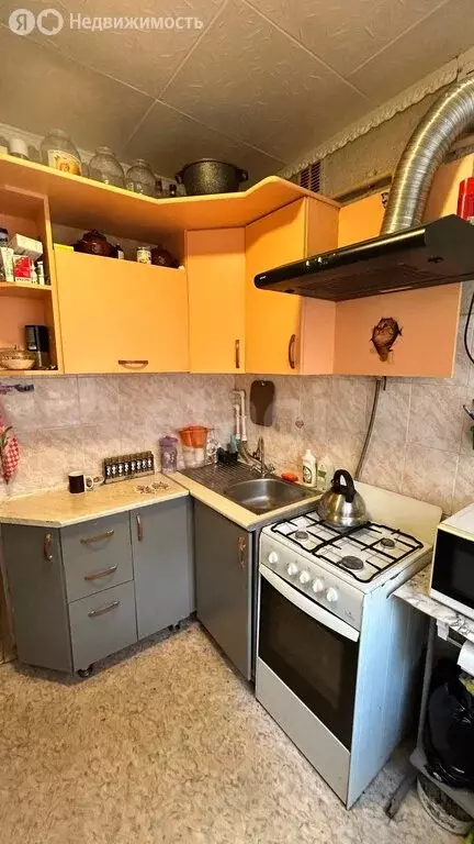 1-комнатная квартира: Златоуст, 3-й микрорайон проспекта имени Ю.А. ... - Фото 2