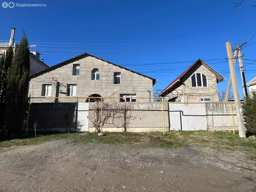 Дом в Симферополь, улица Мелевше (270.4 м) - Фото 1