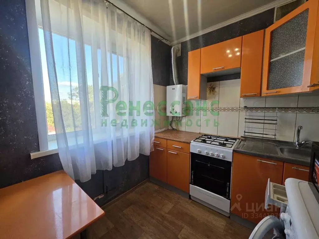 3-к кв. Брянская область, Брянск ул. Тельмана, 109Б (51.7 м) - Фото 2