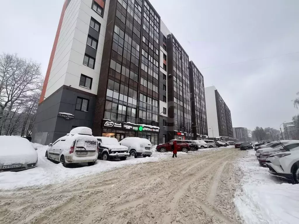 Торговая площадь в Коми, Сыктывкар ул. Карла Маркса, 129 (88 м) - Фото 1