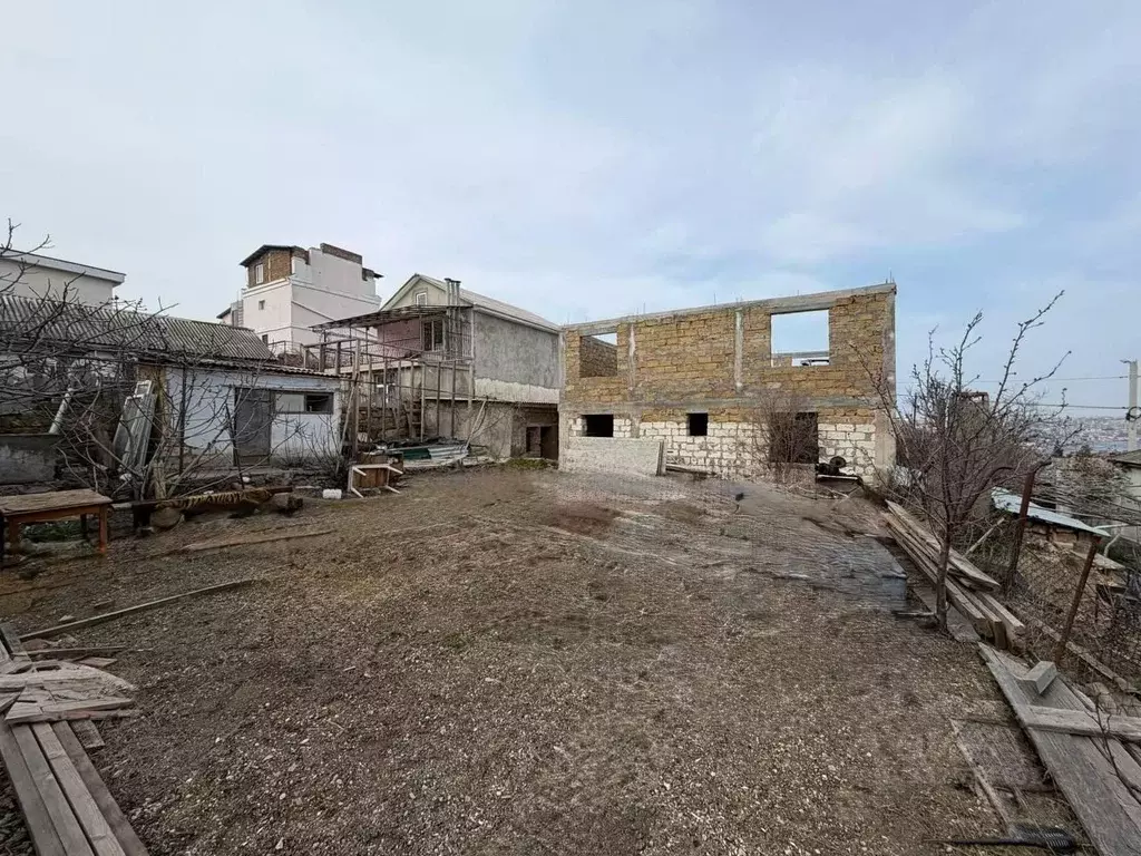 Участок в Севастополь ул. Гражданская, 2 (4.5 сот.) - Фото 2