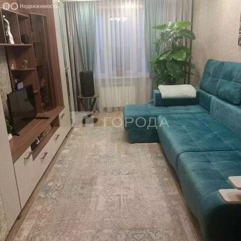 3-комнатная квартира: Барнаул, улица Гущина, 171 (68 м) - Фото 1