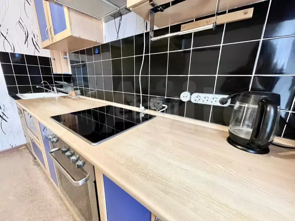 2-к. квартира, 50 м, 1/9 эт. - Фото 1