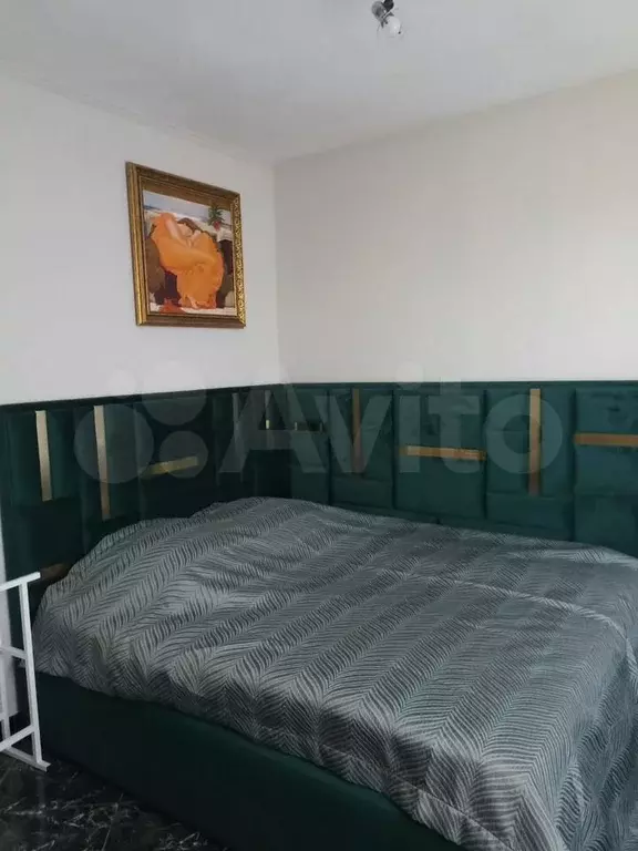 Комната 15 м, 1/2 эт. - Фото 1