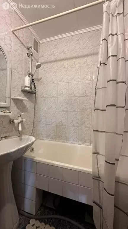 3-комнатная квартира: Раменское, улица Чугунова, 32 (63.2 м) - Фото 0
