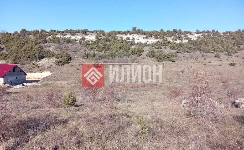 Участок в Крым, Бахчисарай ул. Достлукъ (10.0 сот.) - Фото 0