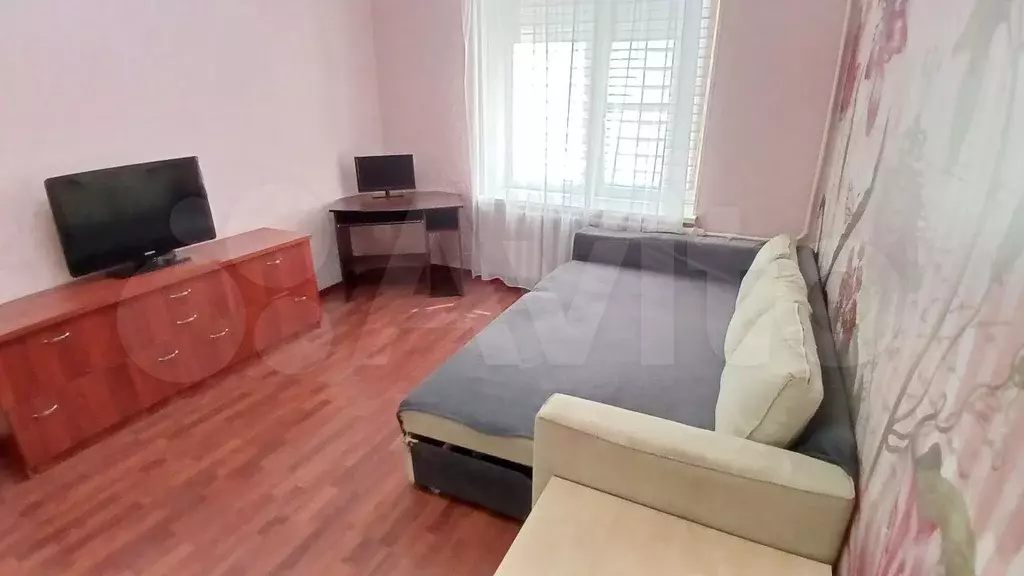 1-к. квартира, 36 м, 1/11 эт. - Фото 0