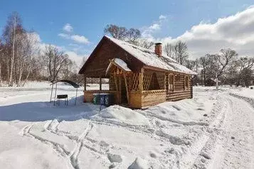 Дом в Калужская область, Юхновский муниципальный округ, Чемоданово ... - Фото 1