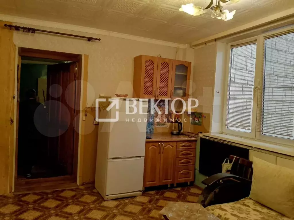 Комната 18 м в 1-к., 4/9 эт. - Фото 1