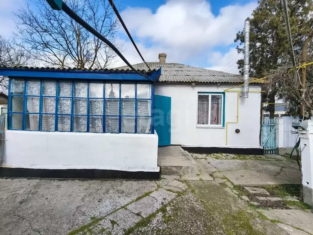 Дом в Крым, Ленинский район, с. Виноградное ул. 50 лет Октября, 17 (43 ... - Фото 1