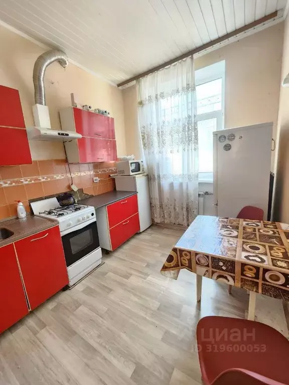 2-к кв. Саратовская область, Саратов ул. Имени А.М. Горького, 27 (45.0 ... - Фото 0