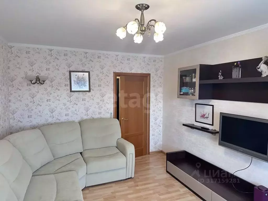 1-к кв. Ленинградская область, Кириши просп. Ленина, 55 (48.0 м) - Фото 0