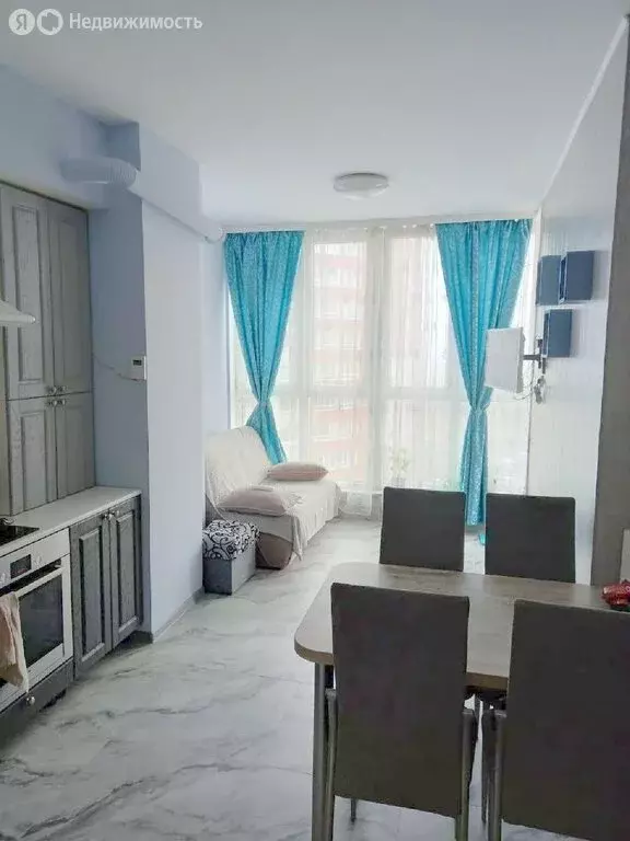 1-комнатная квартира: Калининград, Елизаветинская улица, 5 (47 м) - Фото 0