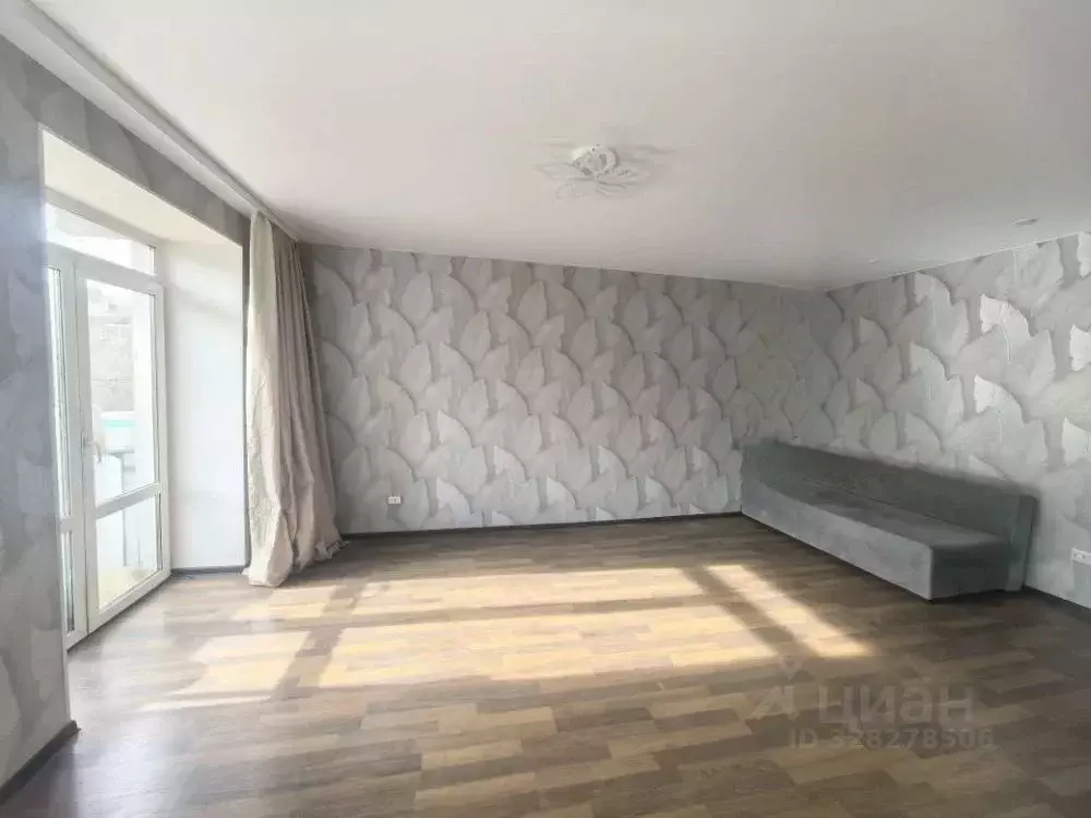 2-к кв. Иркутская область, Иркутск ул. Декабрьских Событий, 103Г (43.5 ... - Фото 1