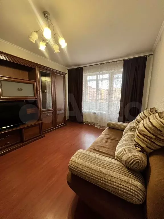2-к. квартира, 64 м, 7/9 эт. - Фото 0