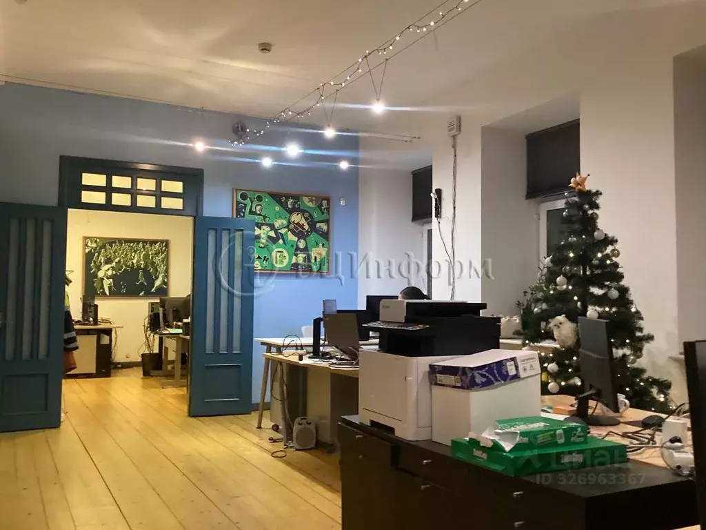 Офис в Санкт-Петербург наб. Реки Карповки, 21 (101 м) - Фото 1