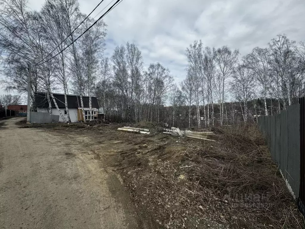 Участок в Новосибирская область, Новосибирск ул. Набережная Плющихи ... - Фото 1