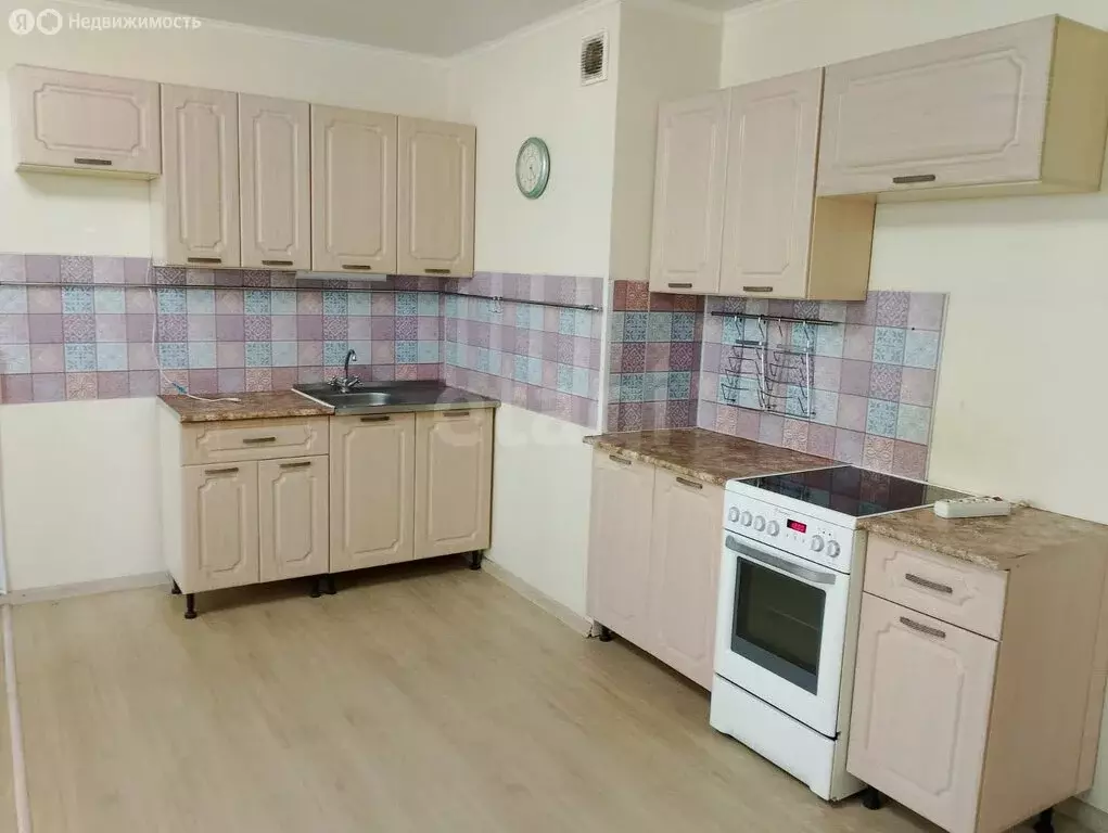 Квартира-студия: Тюмень, Интернациональная улица, 199к3 (35.9 м) - Фото 1