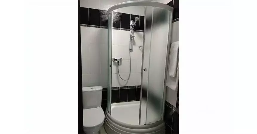 Комната Удмуртия, Ижевск ул. имени Вадима Сивкова, 7 (15.0 м) - Фото 2