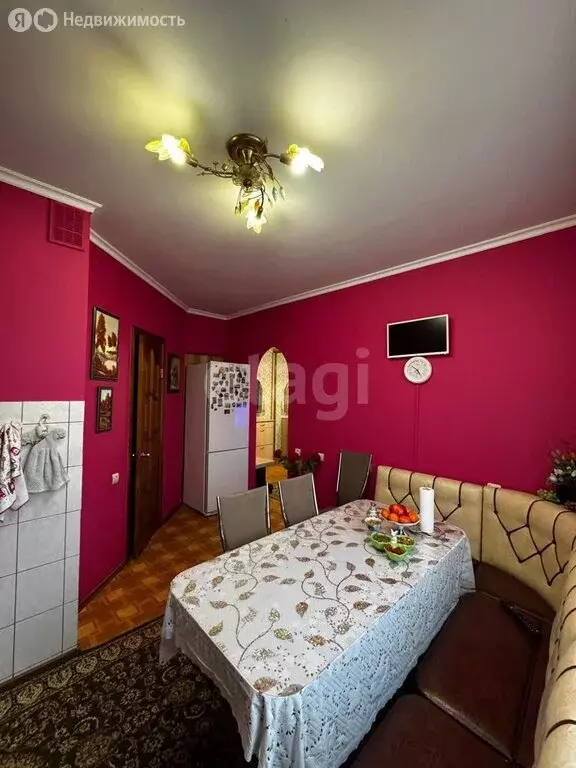 2-комнатная квартира: Неман, Красноармейская улица, 6 (59.2 м) - Фото 2