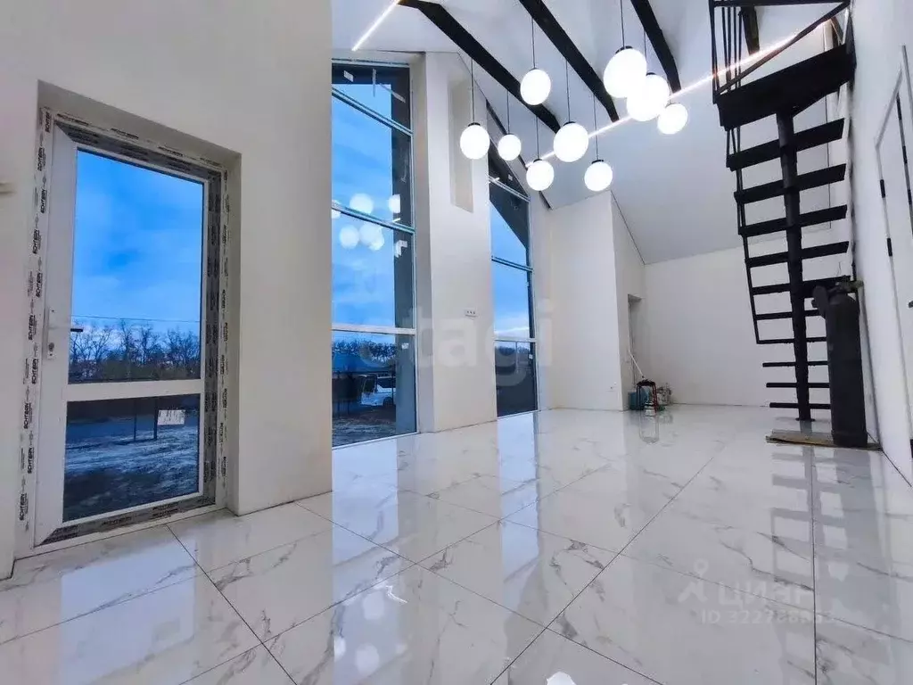 Дом в Белгородская область, Белгородский район, с. Стрелецкое ул. ... - Фото 1