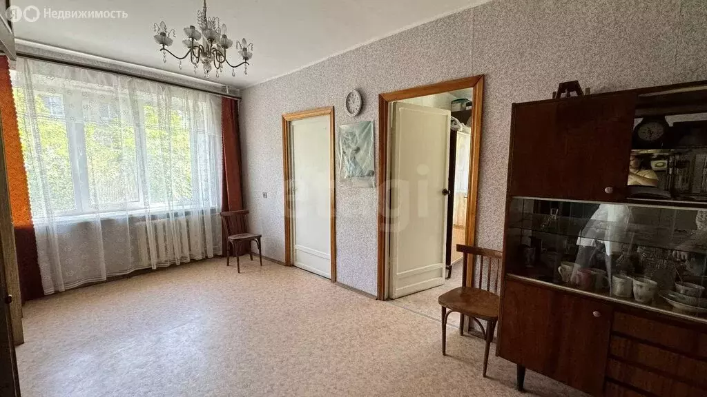 4-комнатная квартира: Саратов, Тульская улица, 25 (63 м) - Фото 1
