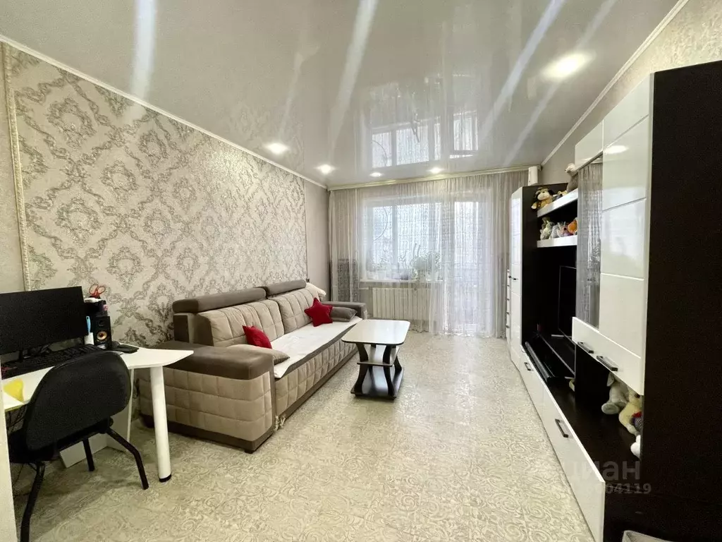 2-к кв. Саратовская область, Вольск Комсомольская ул., 94/104 (50.7 м) - Фото 2