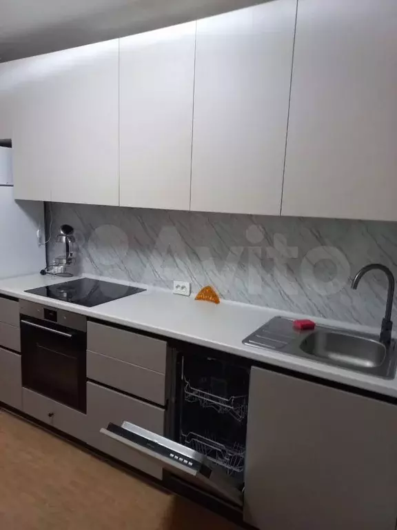 1-к. квартира, 42 м, 5/10 эт. - Фото 0