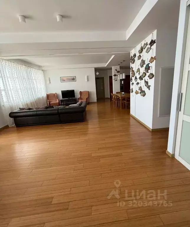 5-к кв. Крым, Ялта муниципальный округ, Никита пгт  (250.0 м) - Фото 1