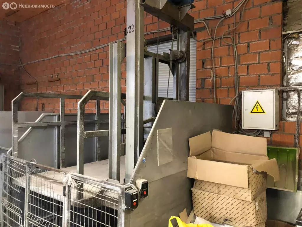 Помещение свободного назначения (2282 м) - Фото 1