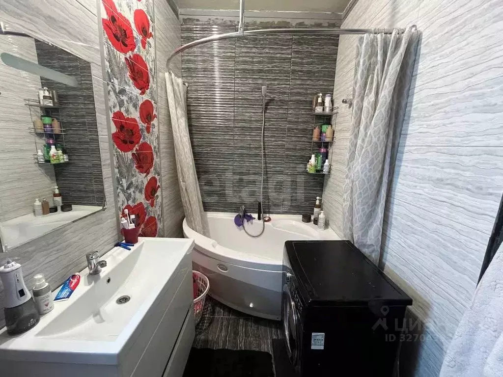 Дом в Московская область, Коломна городской округ, д. Бакунино ул. ... - Фото 1