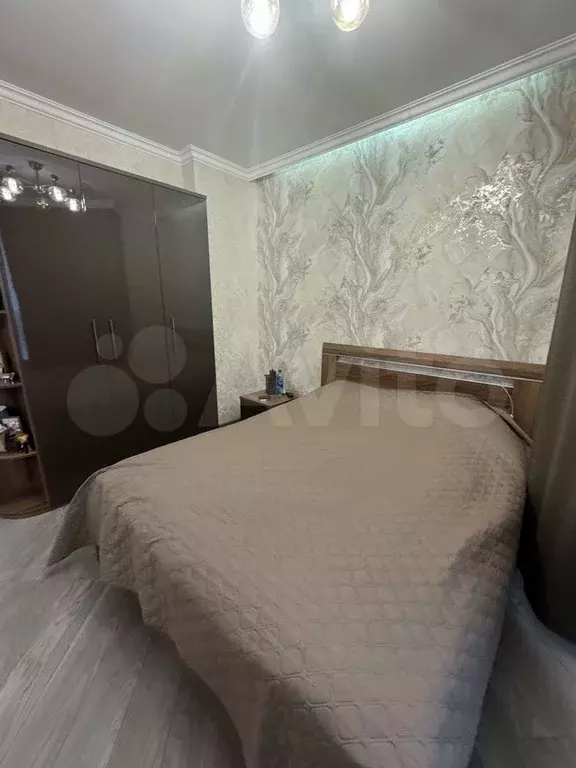 1-к. квартира, 40 м, 5/18 эт. - Фото 1