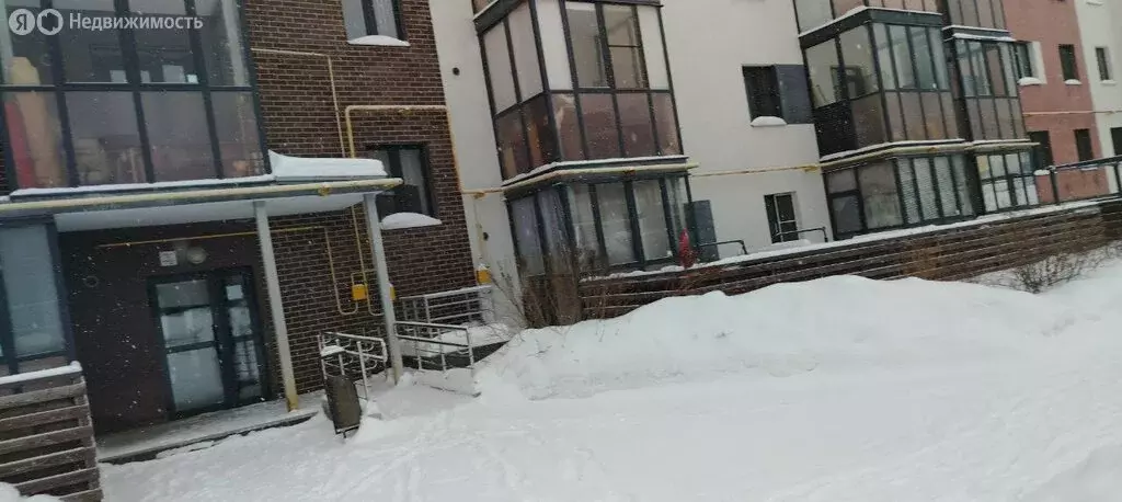 2-комнатная квартира: село Балтым, Васильковая улица, 10 (50.5 м) - Фото 1