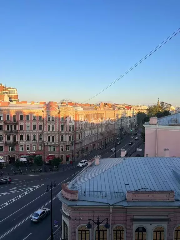 Комната 23,4 м в 8-к., 6/9 эт. - Фото 0