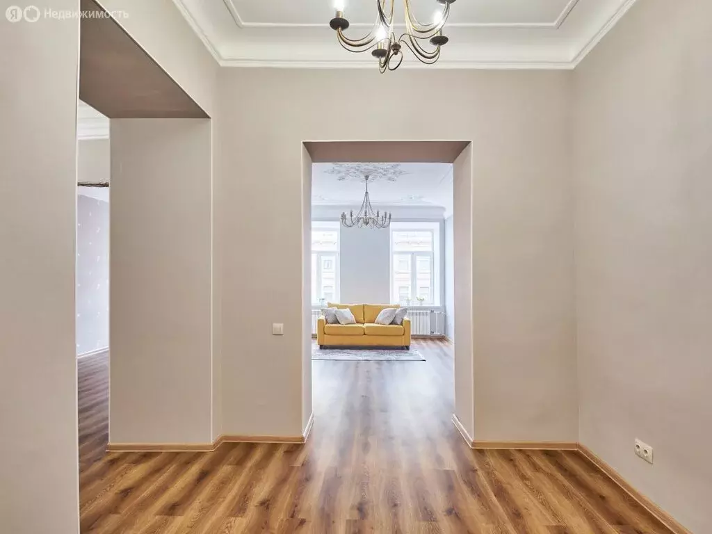 3-комнатная квартира: Санкт-Петербург, улица Марата, 70А-70Б (120.4 м) - Фото 0