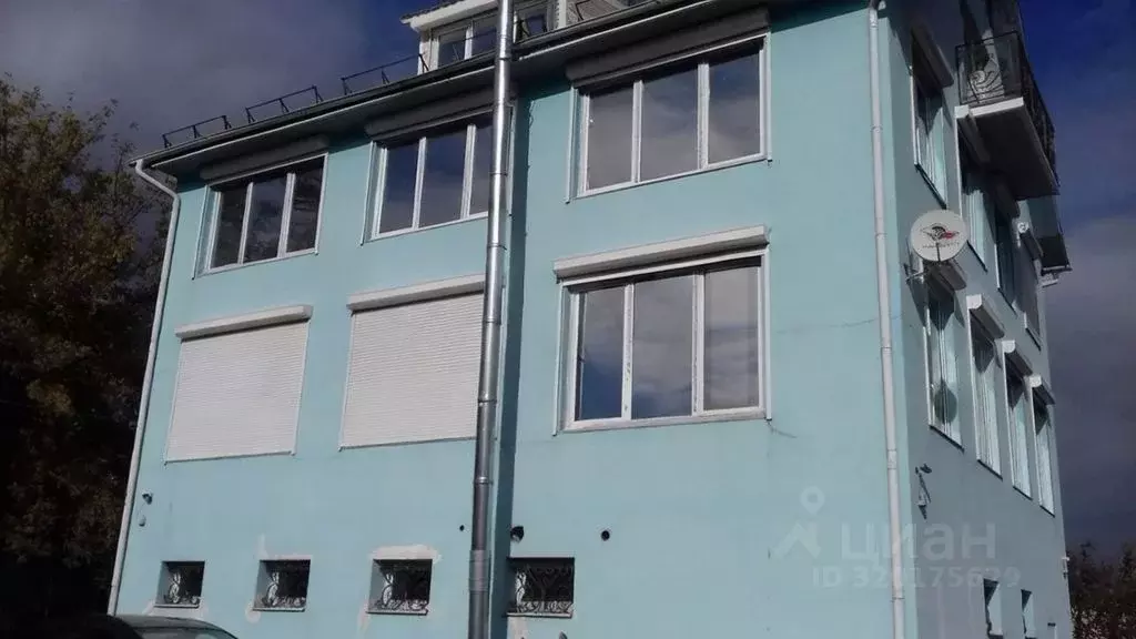 Коттедж в Тверская область, Калязин ул. Челюскинцев, 3 (360 м) - Фото 0
