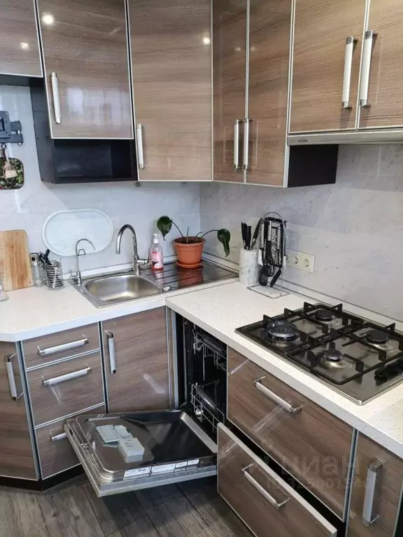 2-к кв. Московская область, Серпухов Красный Текстильщик мкр, ул. ... - Фото 1