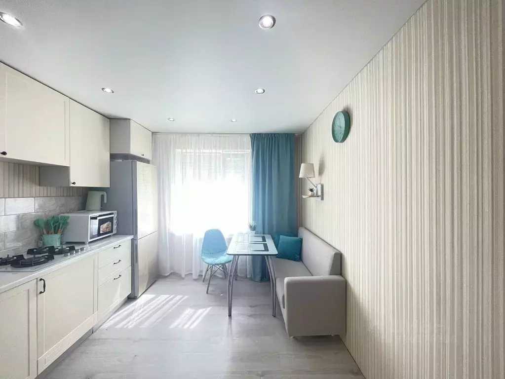 3-к кв. Кировская область, Киров Радужный мкр, просп. Строителей, 13 ... - Фото 1