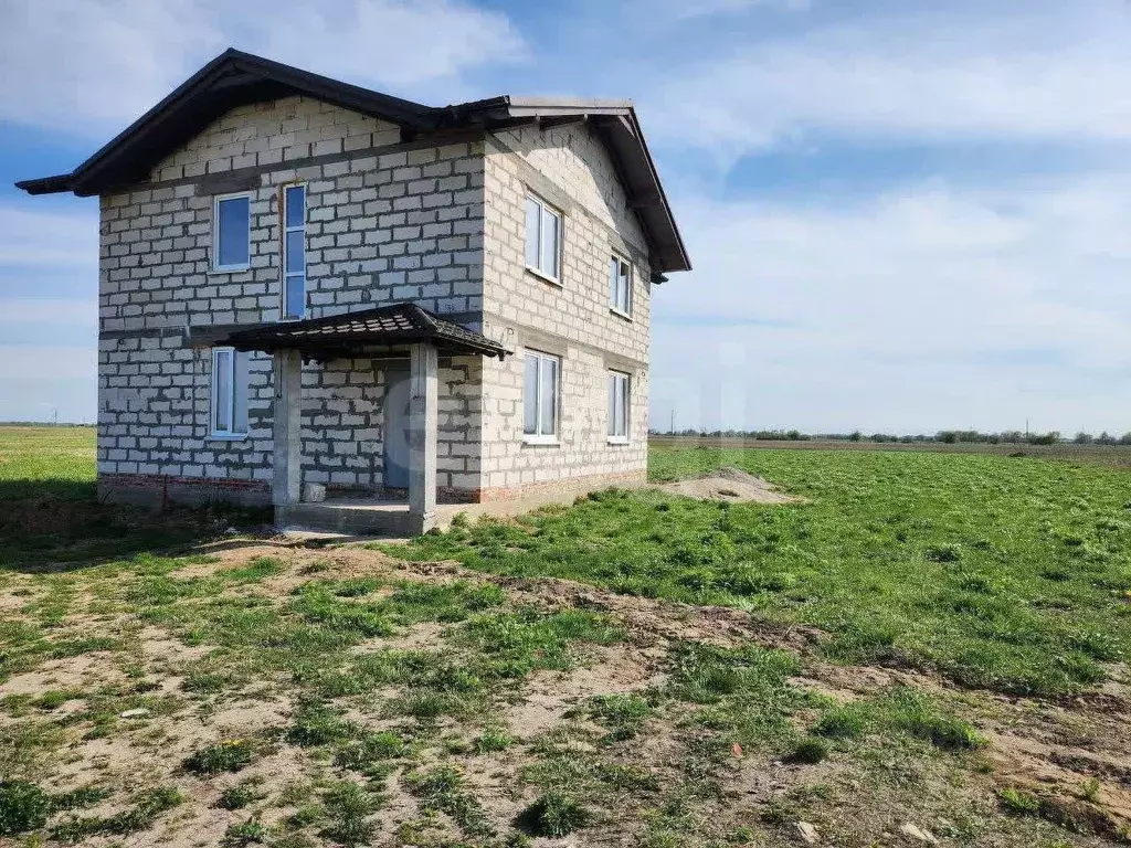 Дом в Калининградская область, Полесский муниципальный округ, пос. ... - Фото 1