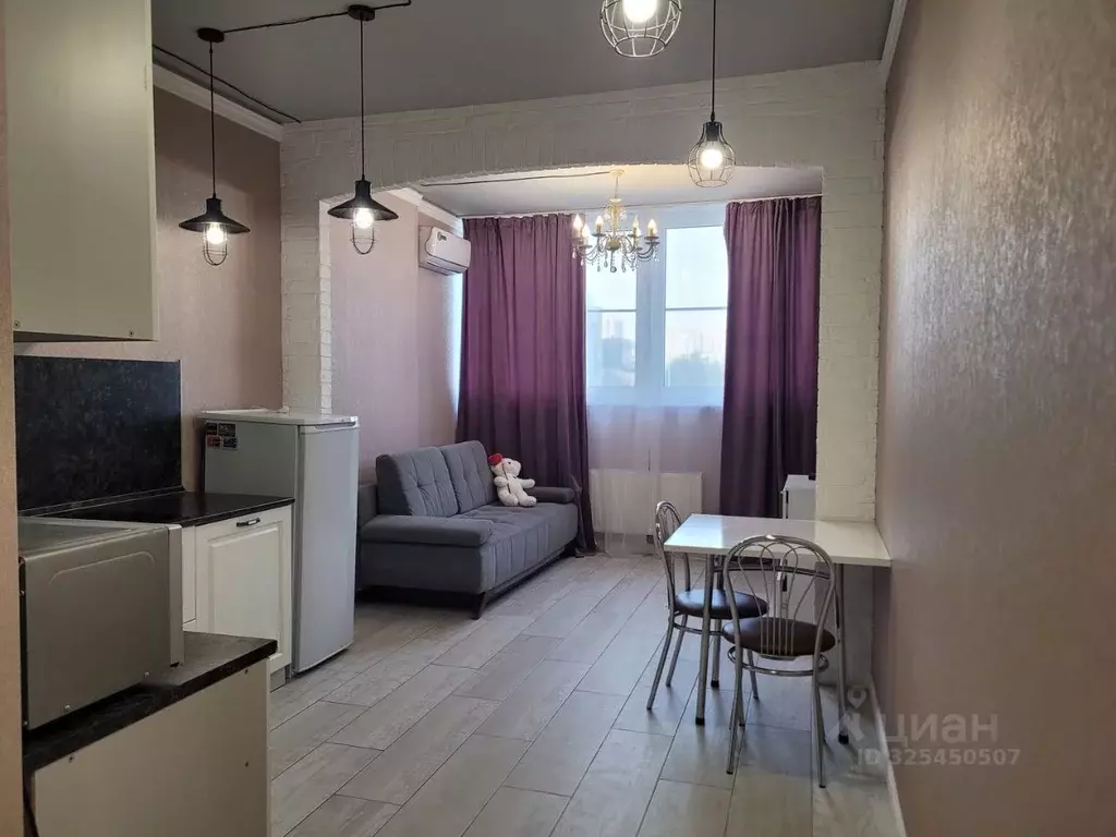 Студия Краснодарский край, Краснодар ул. Им. Героя Сарабеева В.И., 5к2 ... - Фото 1