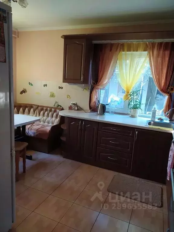 Дом в Крым, Евпатория городской округ, Заозерное пгт ул. Олега ... - Фото 1